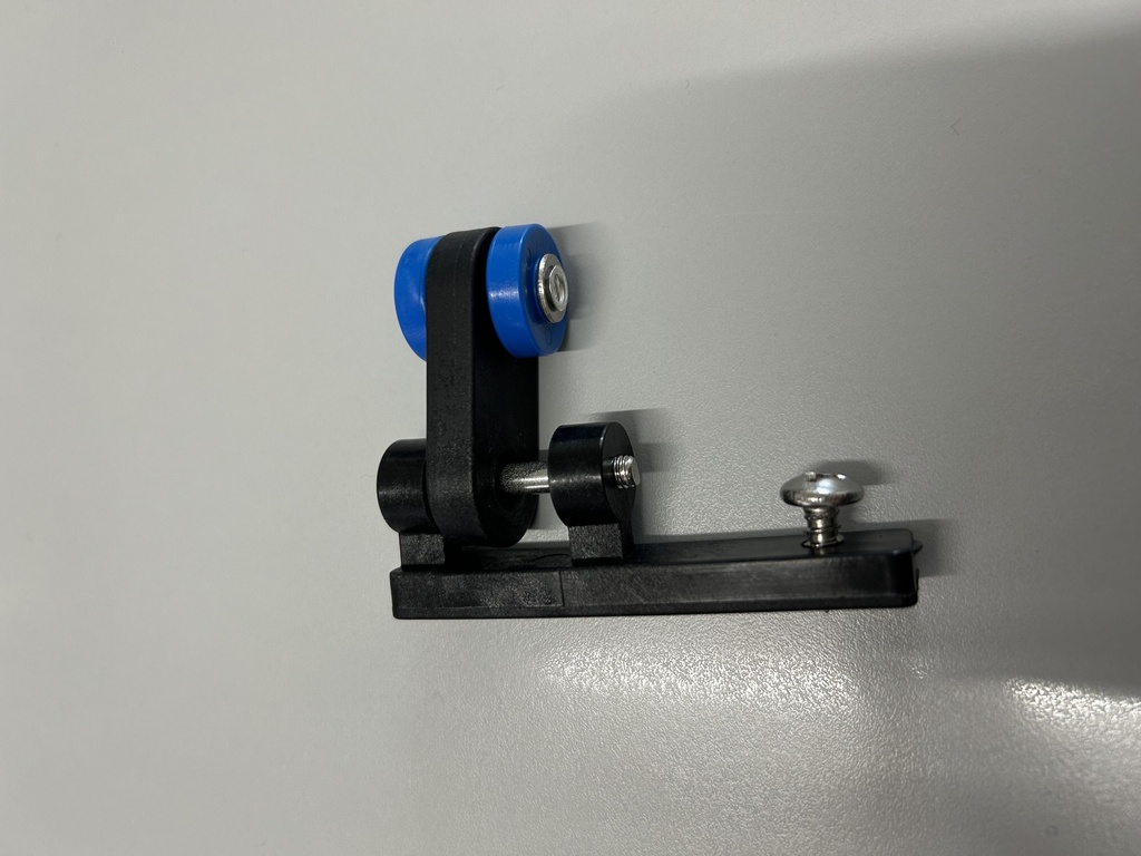 Polea Móvil Negra Ruedas Azules NYLON